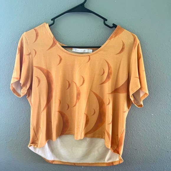 Kulua boxy Crop - Picture 1 of 2